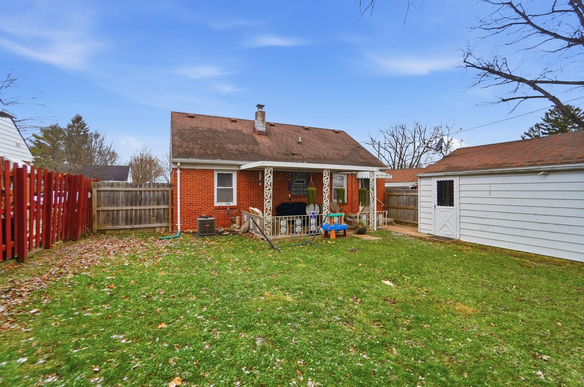 1512 Amherst Road, Springfield, Ohio 45504