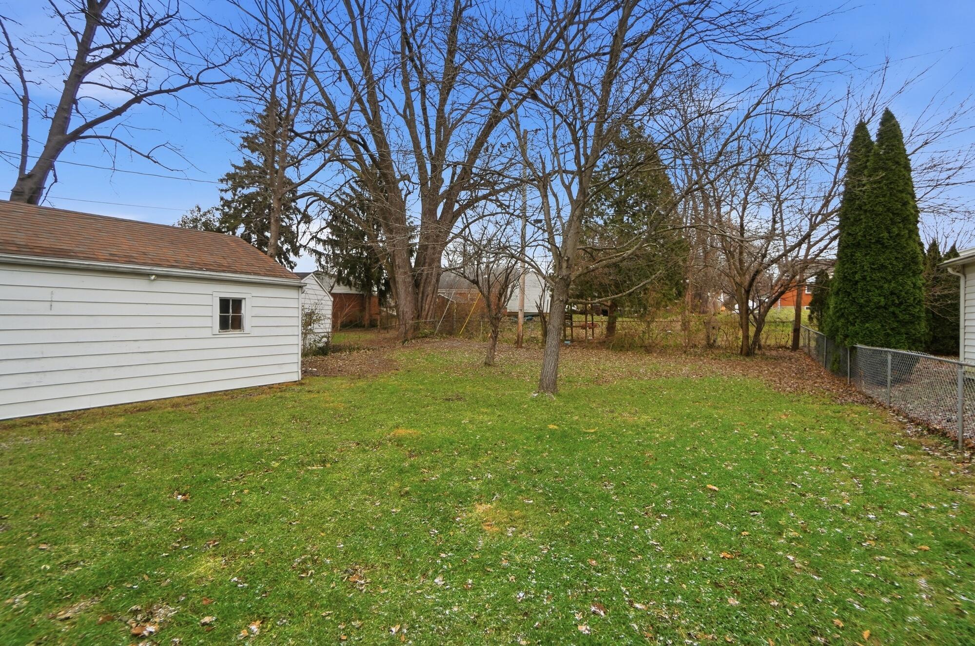 1512 Amherst Road, Springfield, Ohio 45504