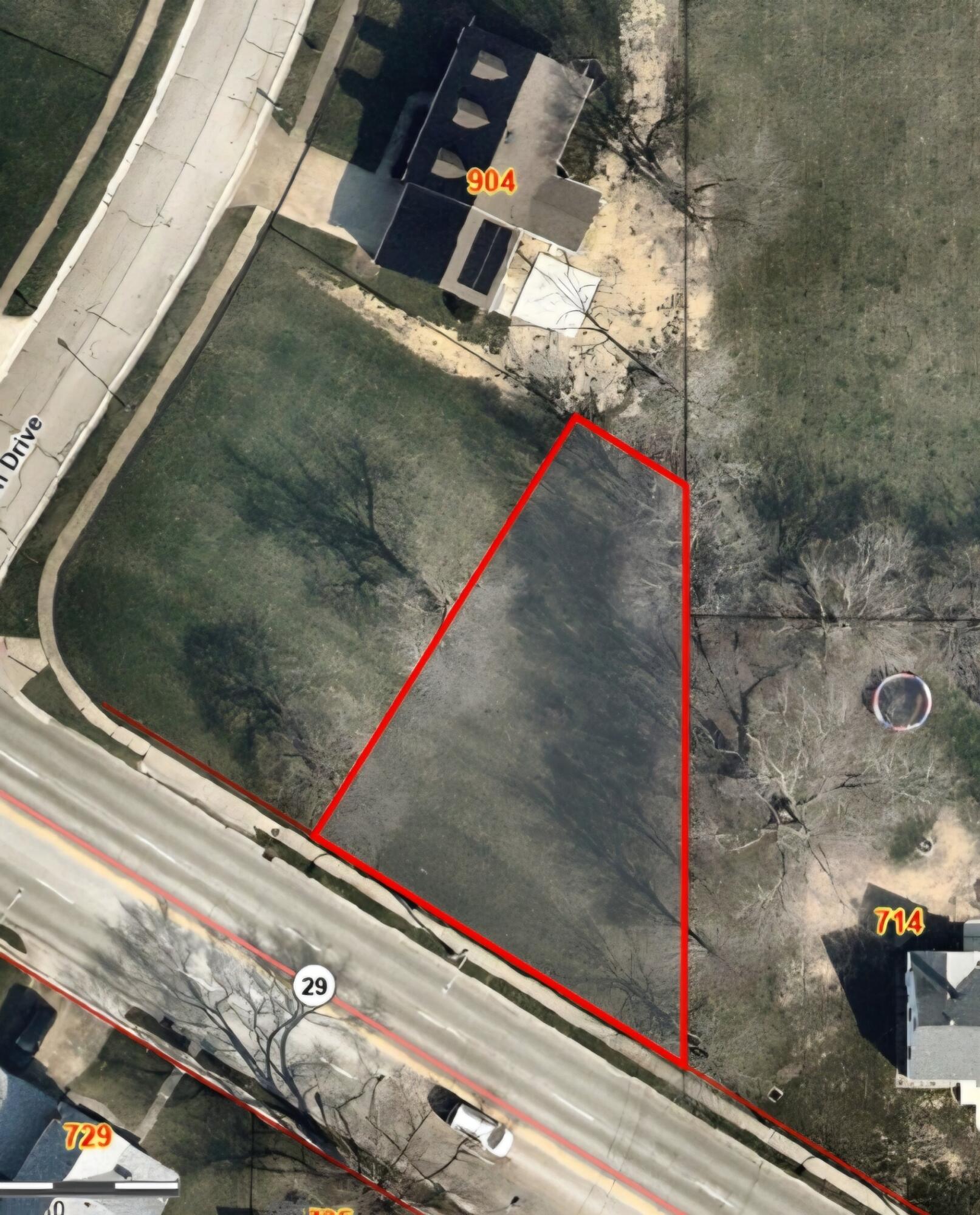 724 Indiana Avenue, Saint Marys, Ohio 45885