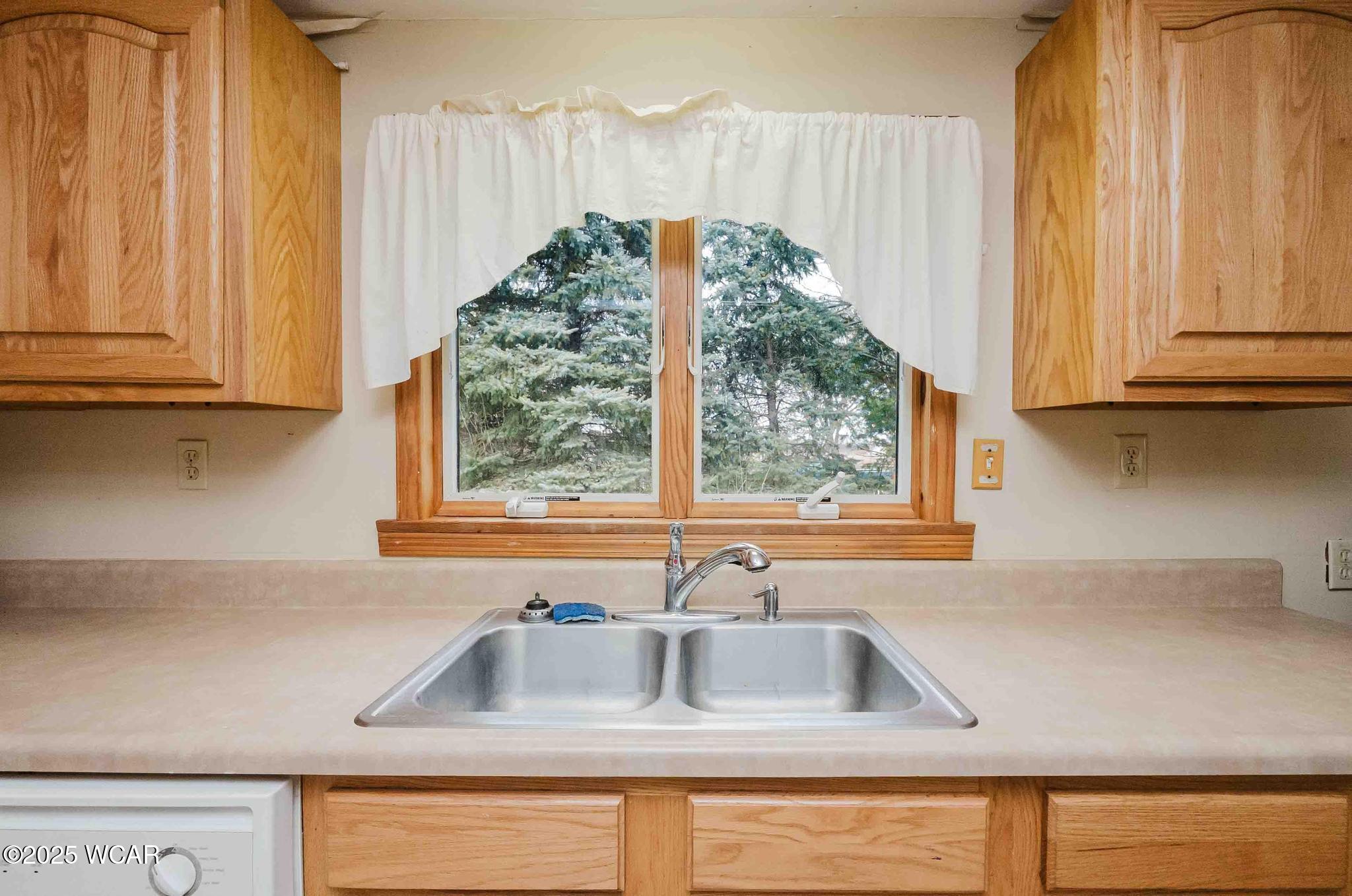 5635 Port Street, Columbus Grove, Ohio