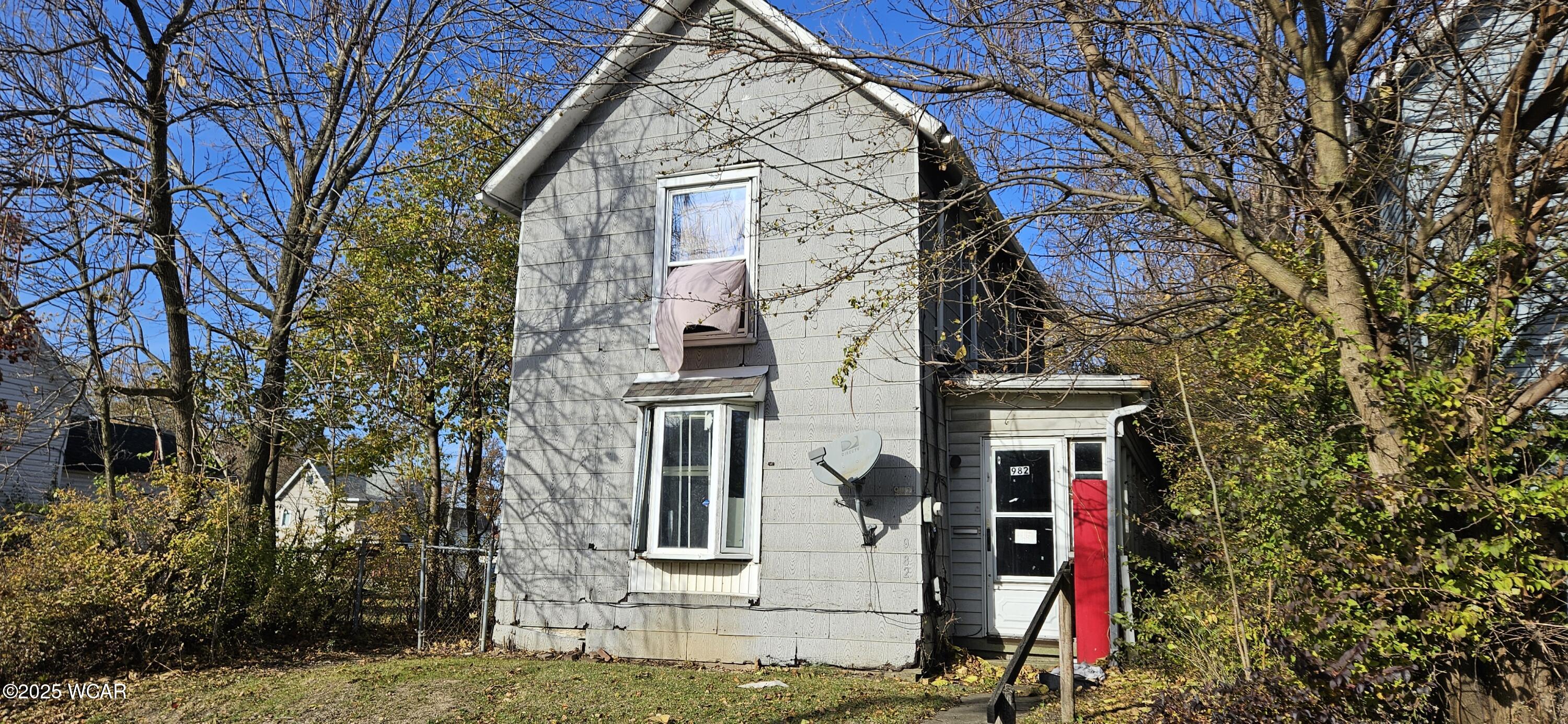 982 Wayne Street, Lima, Ohio