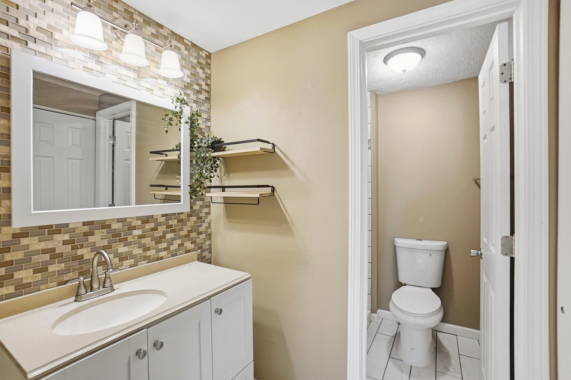 6033 Leycross Drive, Dayton, Ohio 45424