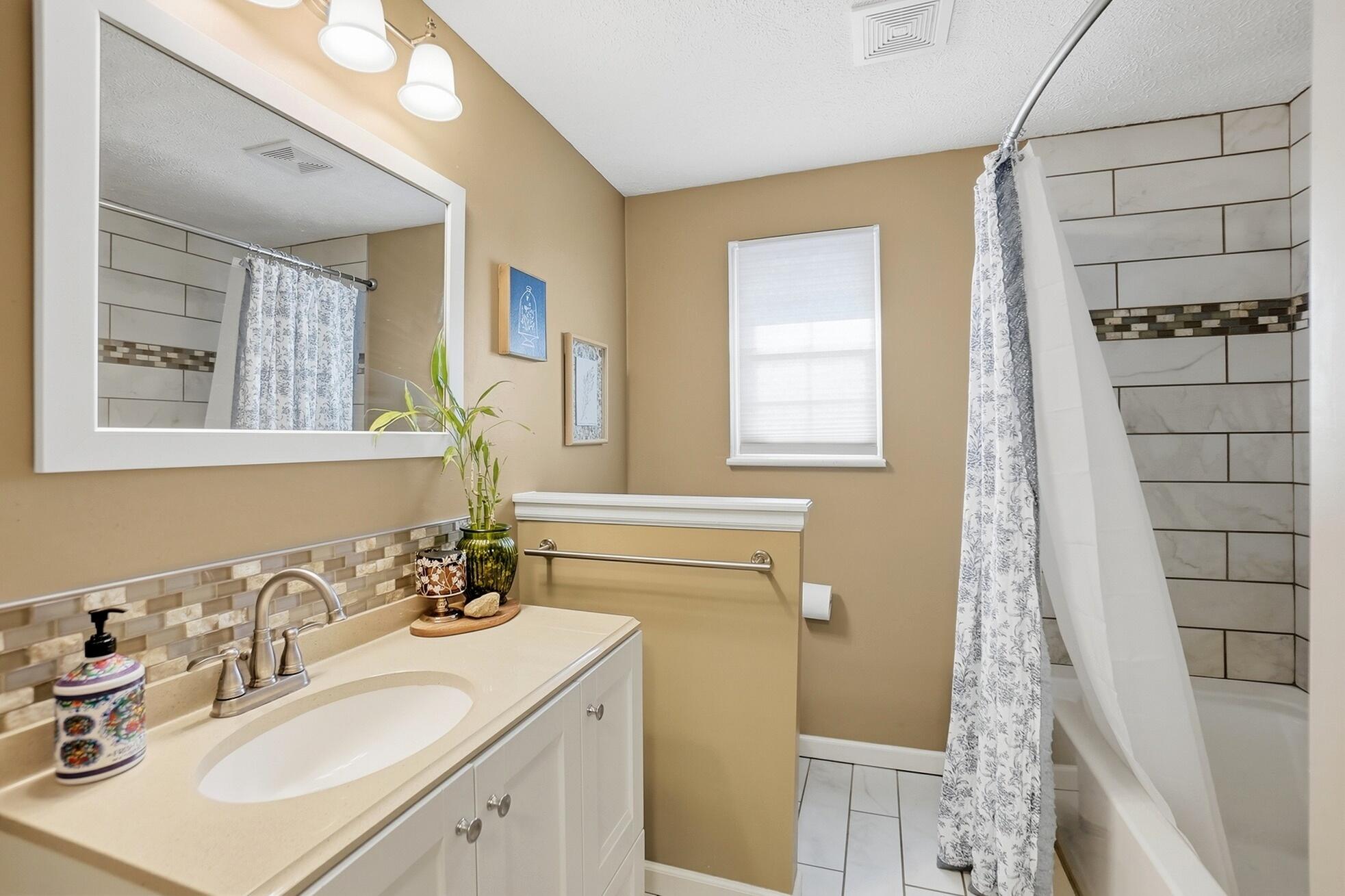 6033 Leycross Drive, Dayton, Ohio 45424