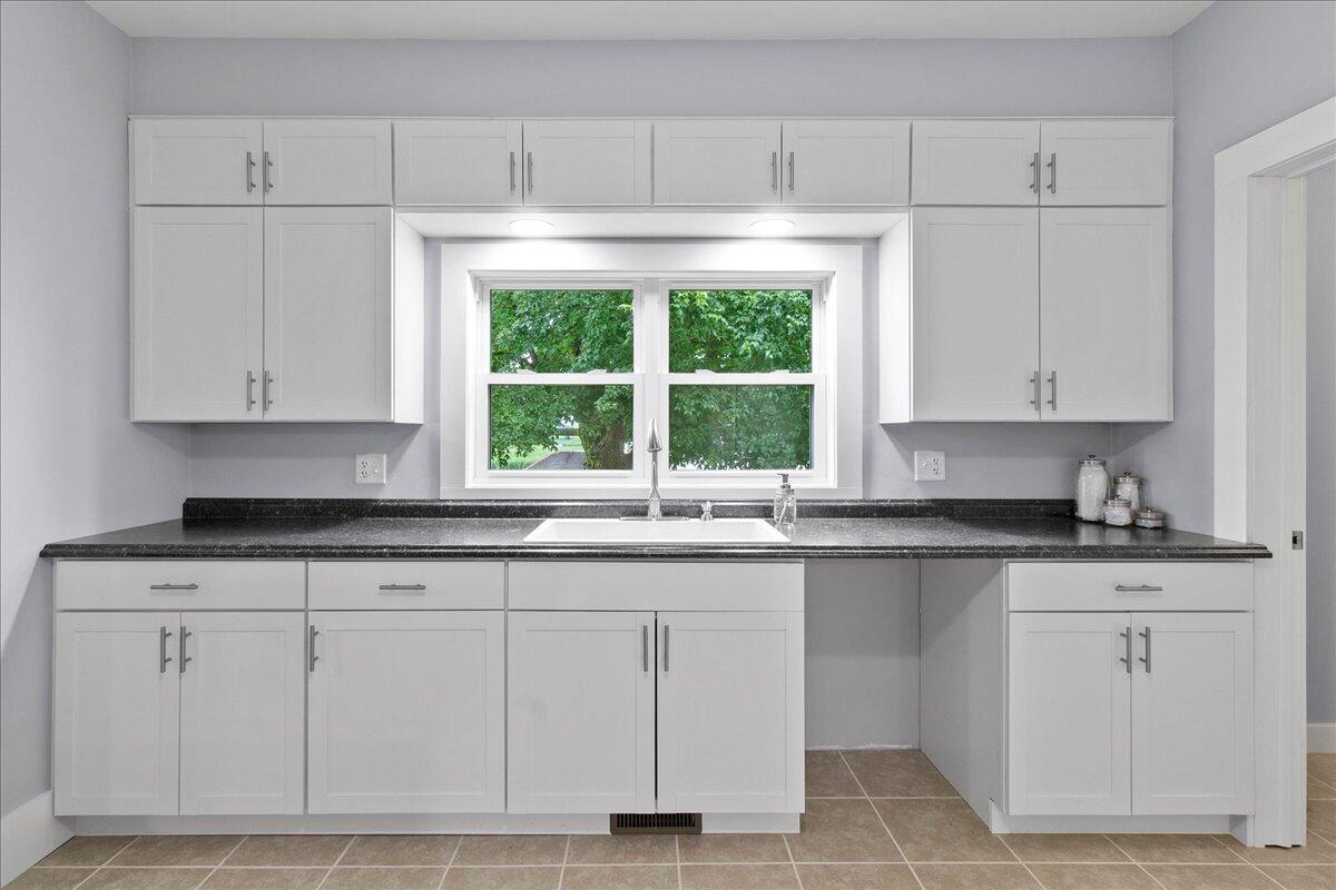 7650 Calland Road, West Liberty, Ohio 43357