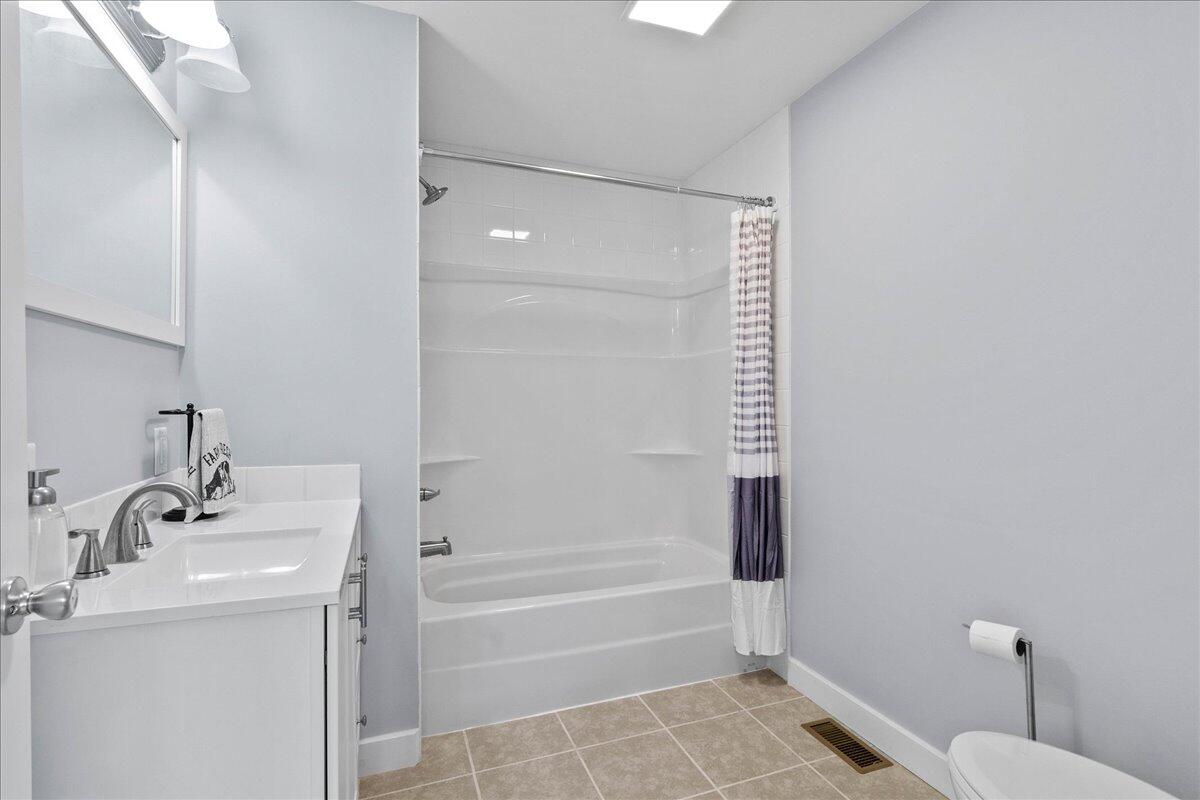 7650 Calland Road, West Liberty, Ohio 43357