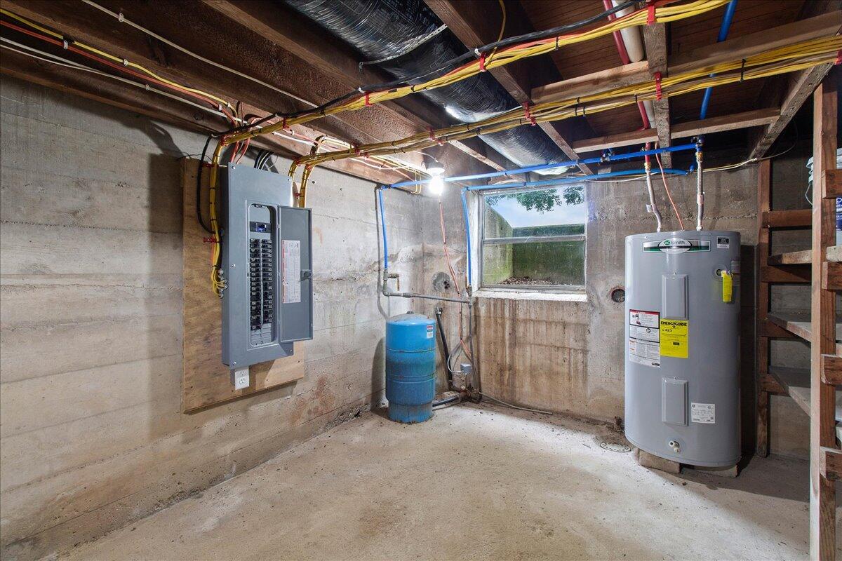 7650 Calland Road, West Liberty, Ohio 43357