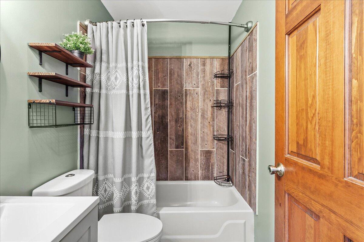 984 Three Mile Road, Urbana, Ohio 43078