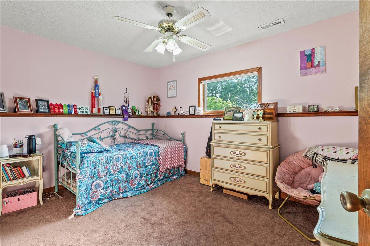 984 Three Mile Road, Urbana, Ohio 43078