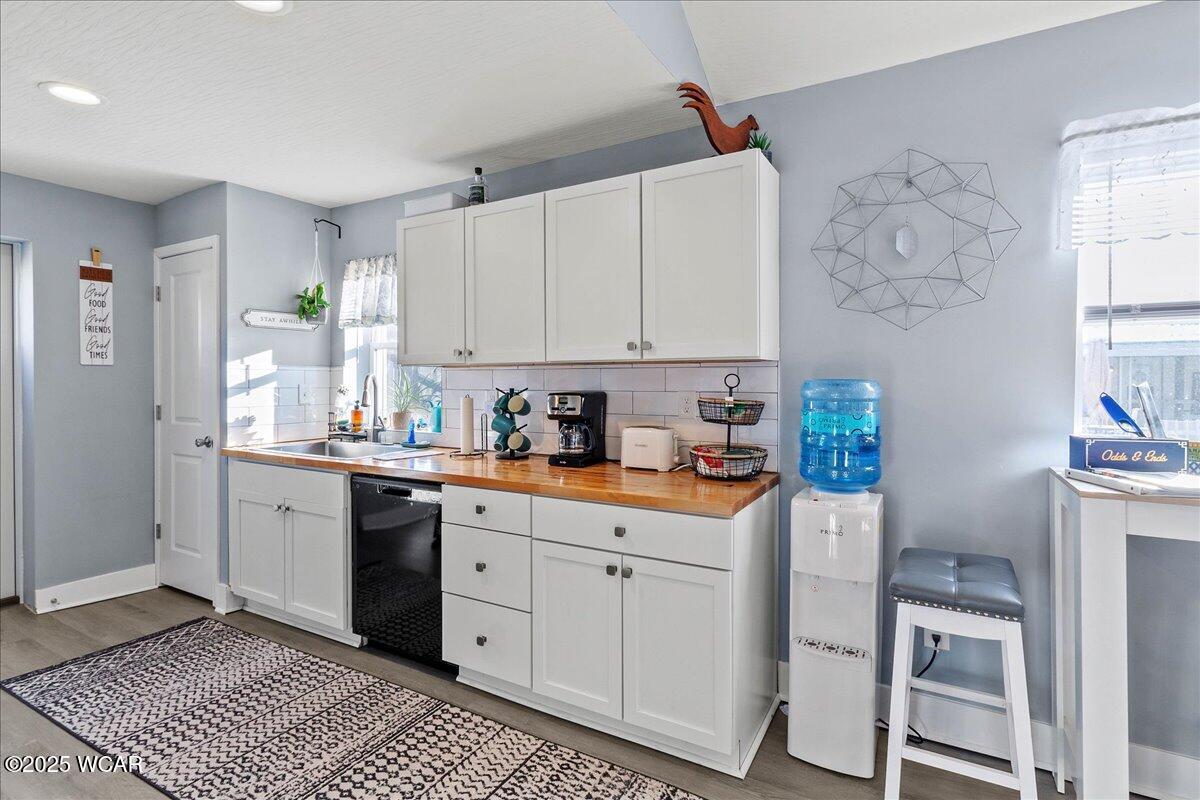 11580 Leoline Drive, Lakeview, Ohio