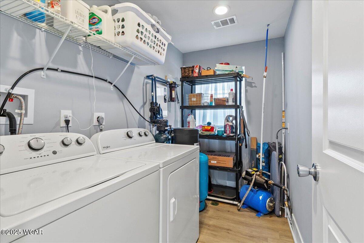 11580 Leoline Drive, Lakeview, Ohio