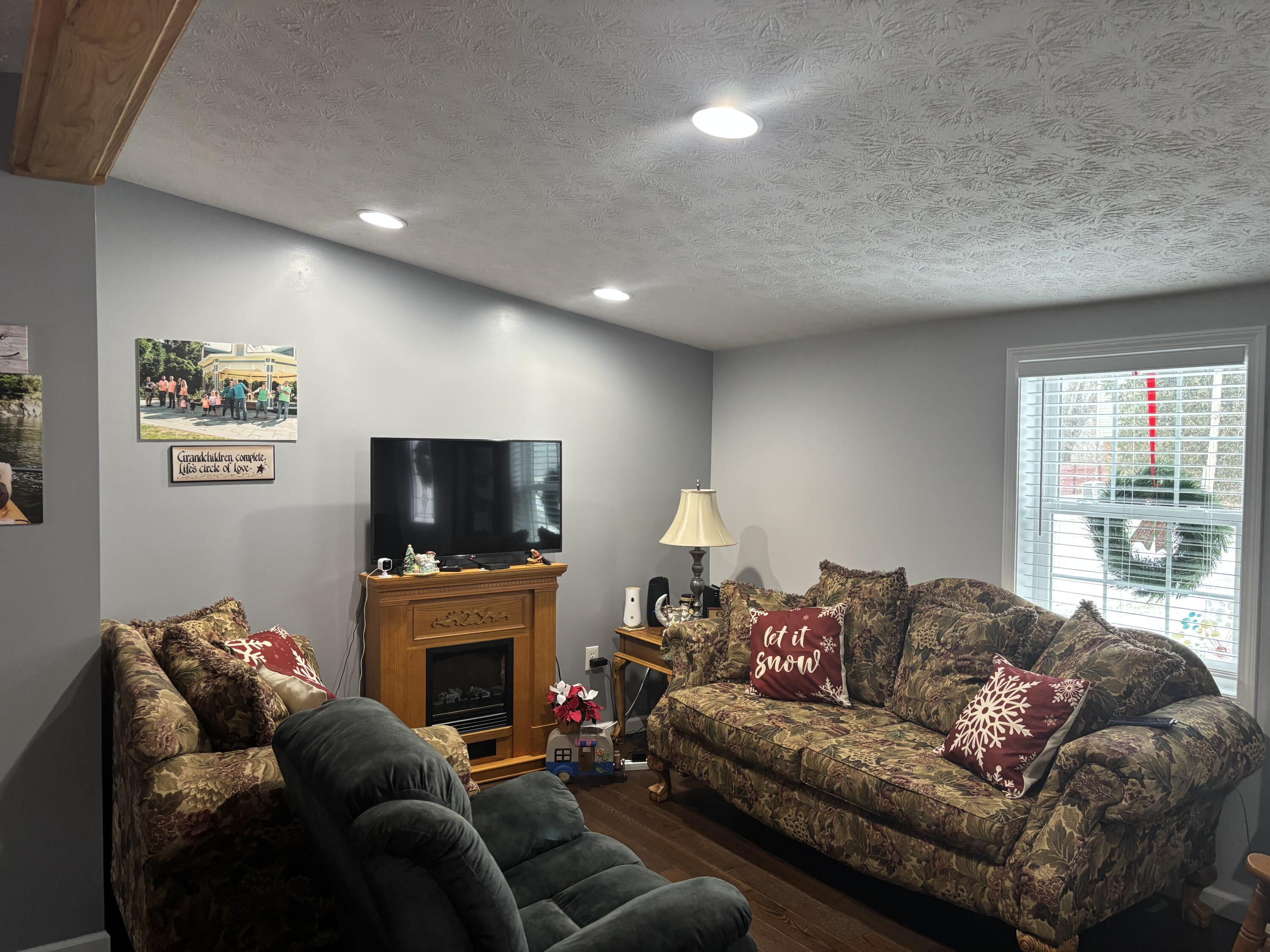 126 Bowersock Avenue, Saint Paris, Ohio 43072