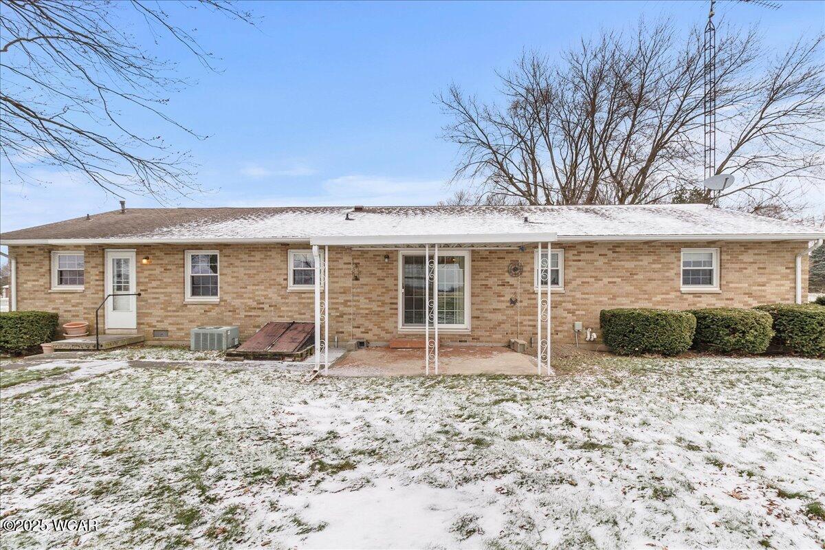 25376 Fairmount Road, Waynesfield, Ohio