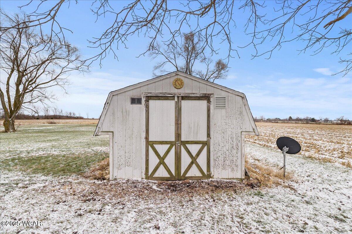 25376 Fairmount Road, Waynesfield, Ohio