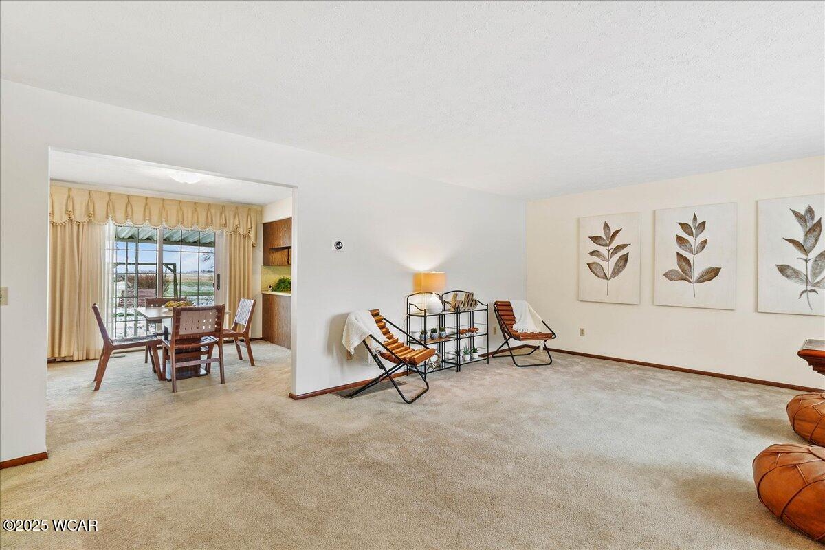 25376 Fairmount Road, Waynesfield, Ohio