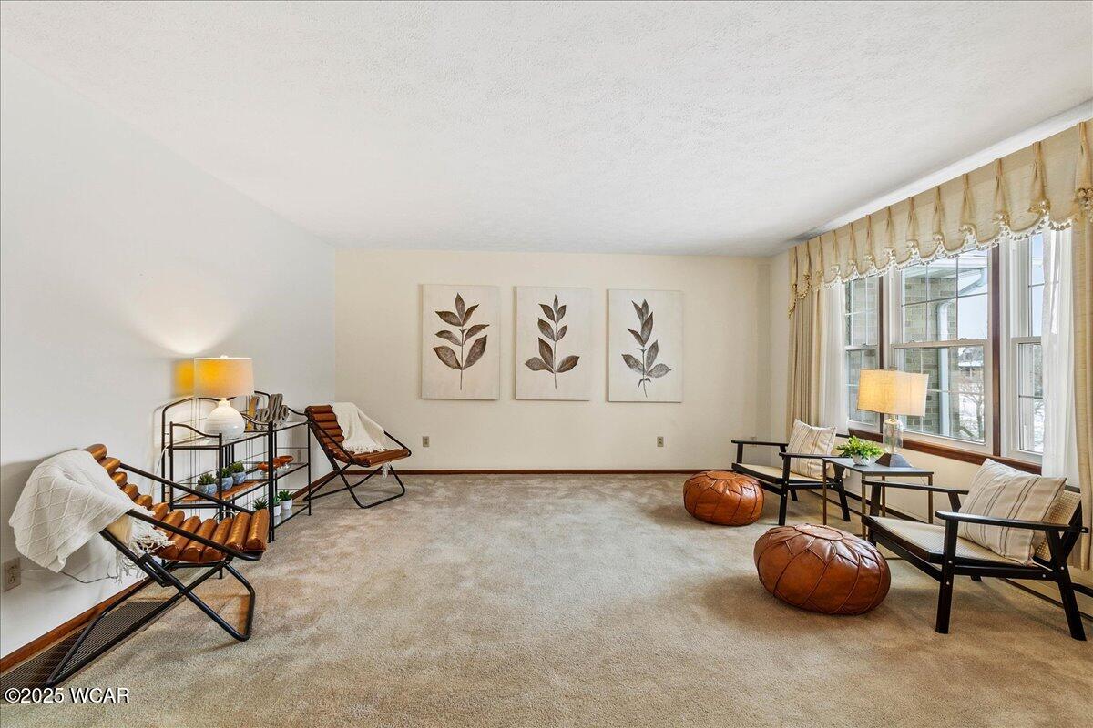 25376 Fairmount Road, Waynesfield, Ohio