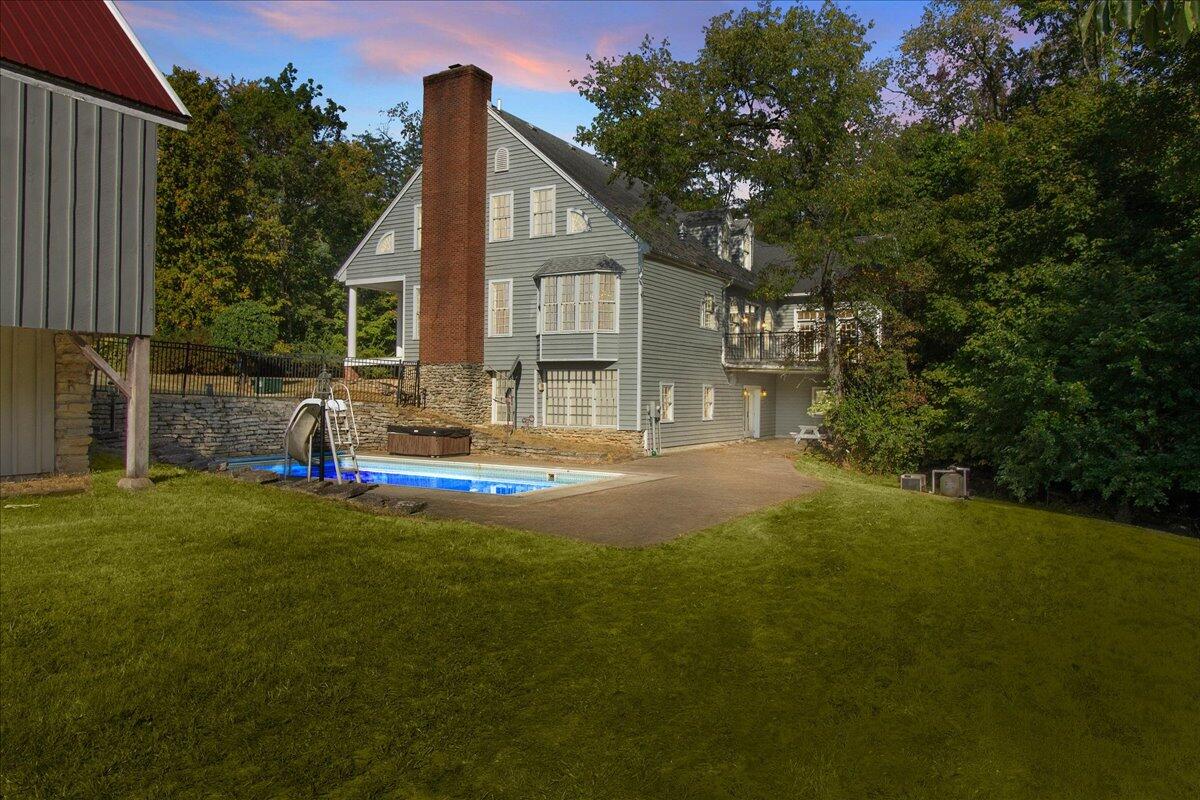 4560 Everett Road, Urbana, Ohio 43078