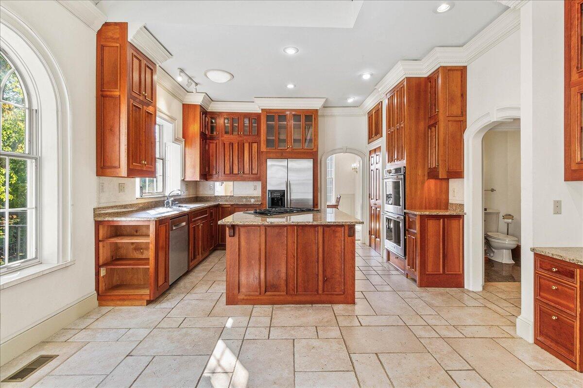 4560 Everett Road, Urbana, Ohio 43078