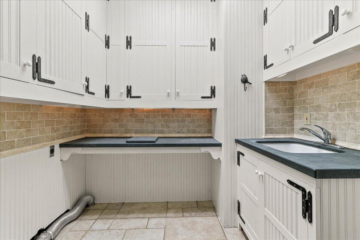 4560 Everett Road, Urbana, Ohio 43078