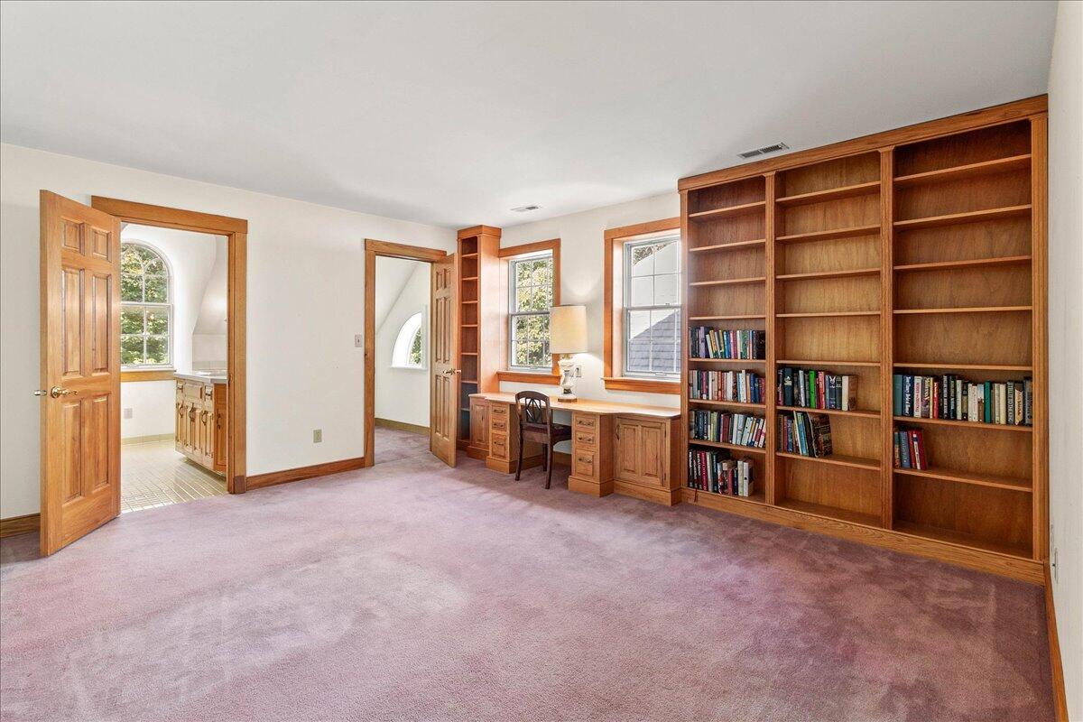 4560 Everett Road, Urbana, Ohio 43078