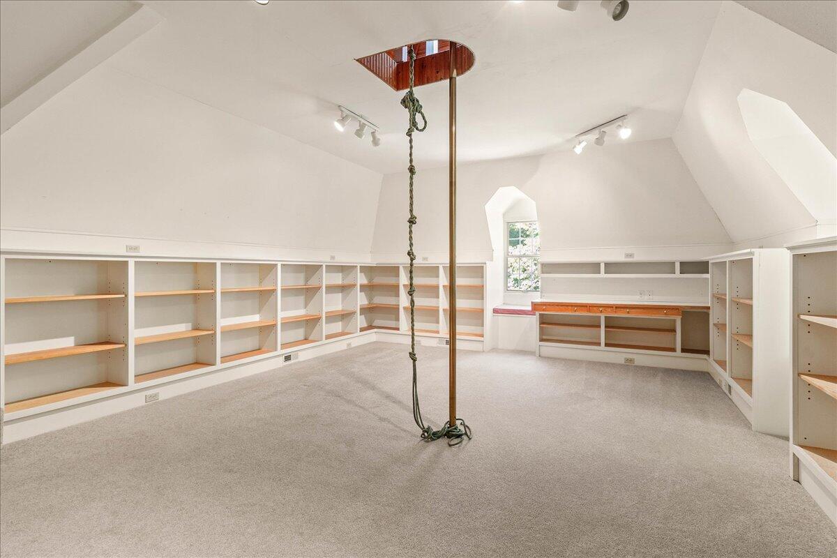 4560 Everett Road, Urbana, Ohio 43078