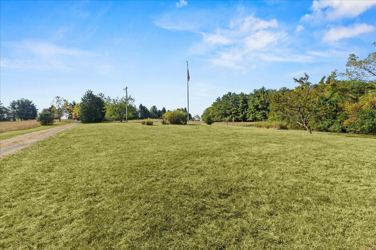 4560 Everett Road, Urbana, Ohio 43078