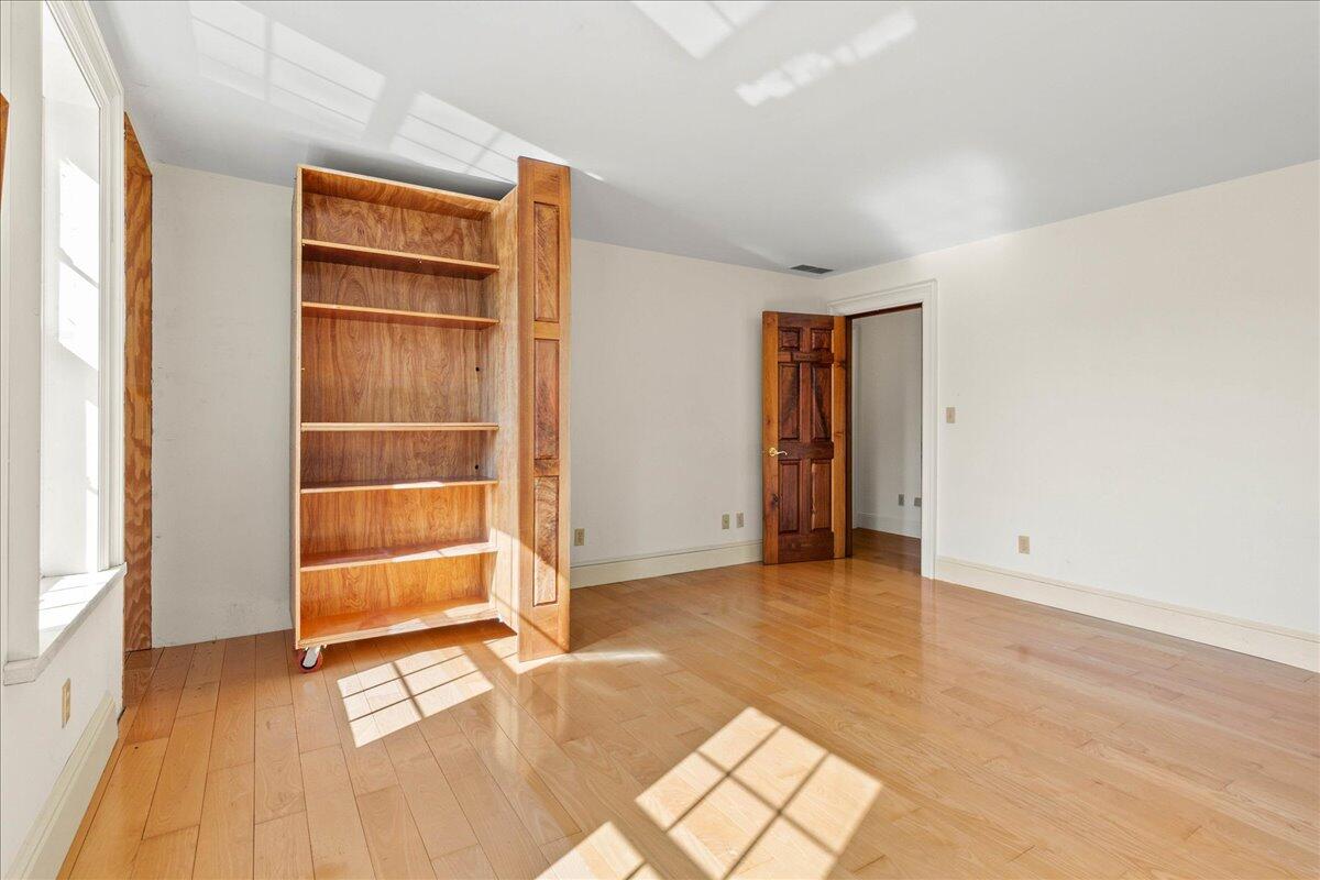 4560 Everett Road, Urbana, Ohio 43078