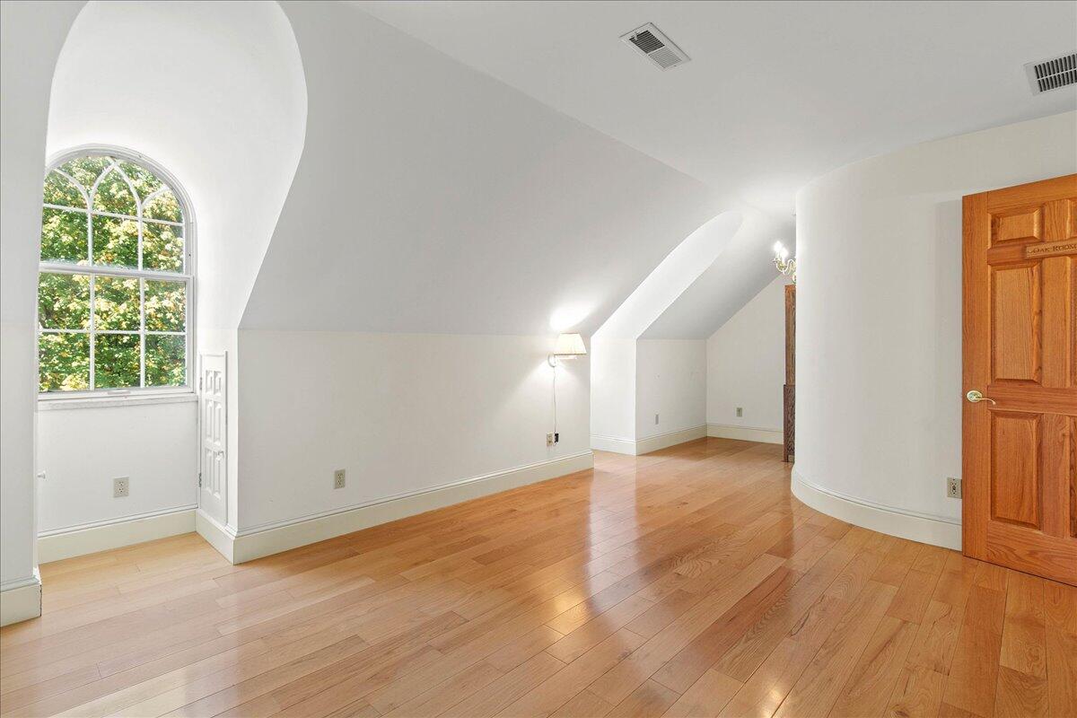 4560 Everett Road, Urbana, Ohio 43078