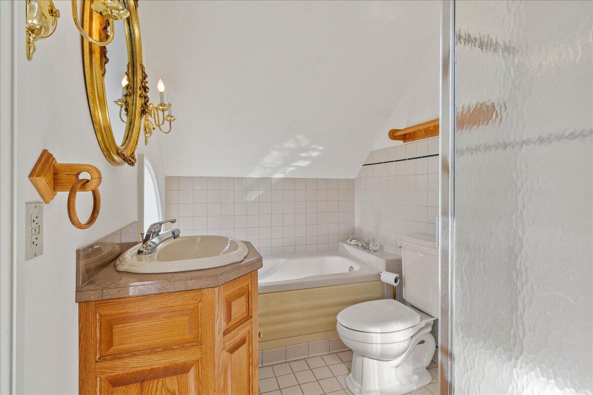 4560 Everett Road, Urbana, Ohio 43078