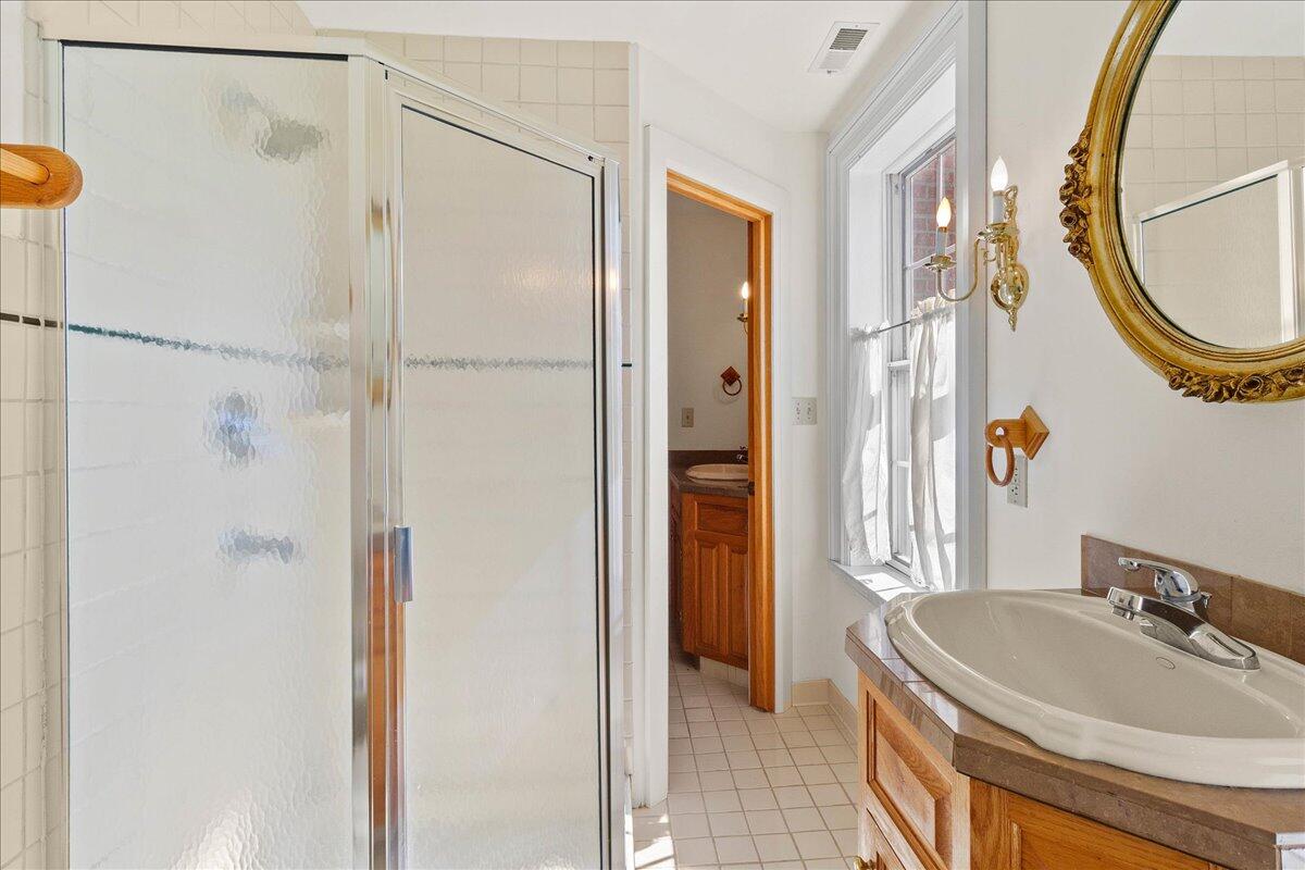 4560 Everett Road, Urbana, Ohio 43078