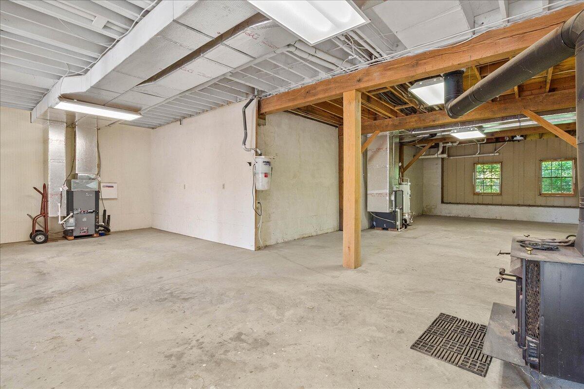 4560 Everett Road, Urbana, Ohio 43078