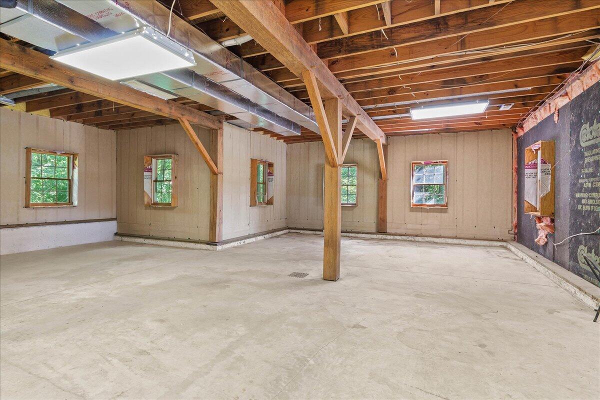 4560 Everett Road, Urbana, Ohio 43078