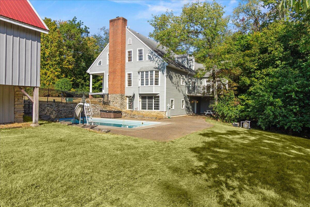 4560 Everett Road, Urbana, Ohio 43078