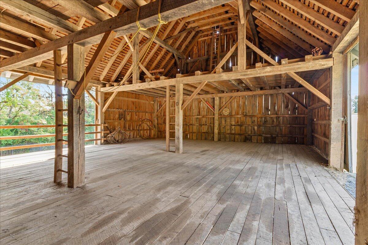 4560 Everett Road, Urbana, Ohio 43078