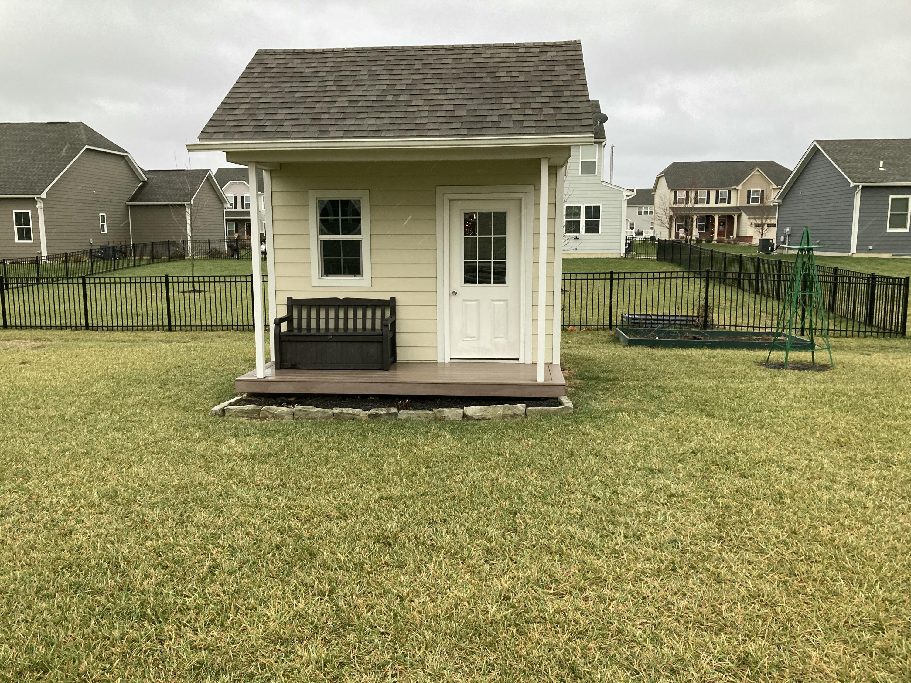 1144 Red Maple Drive, Troy, Ohio 45373