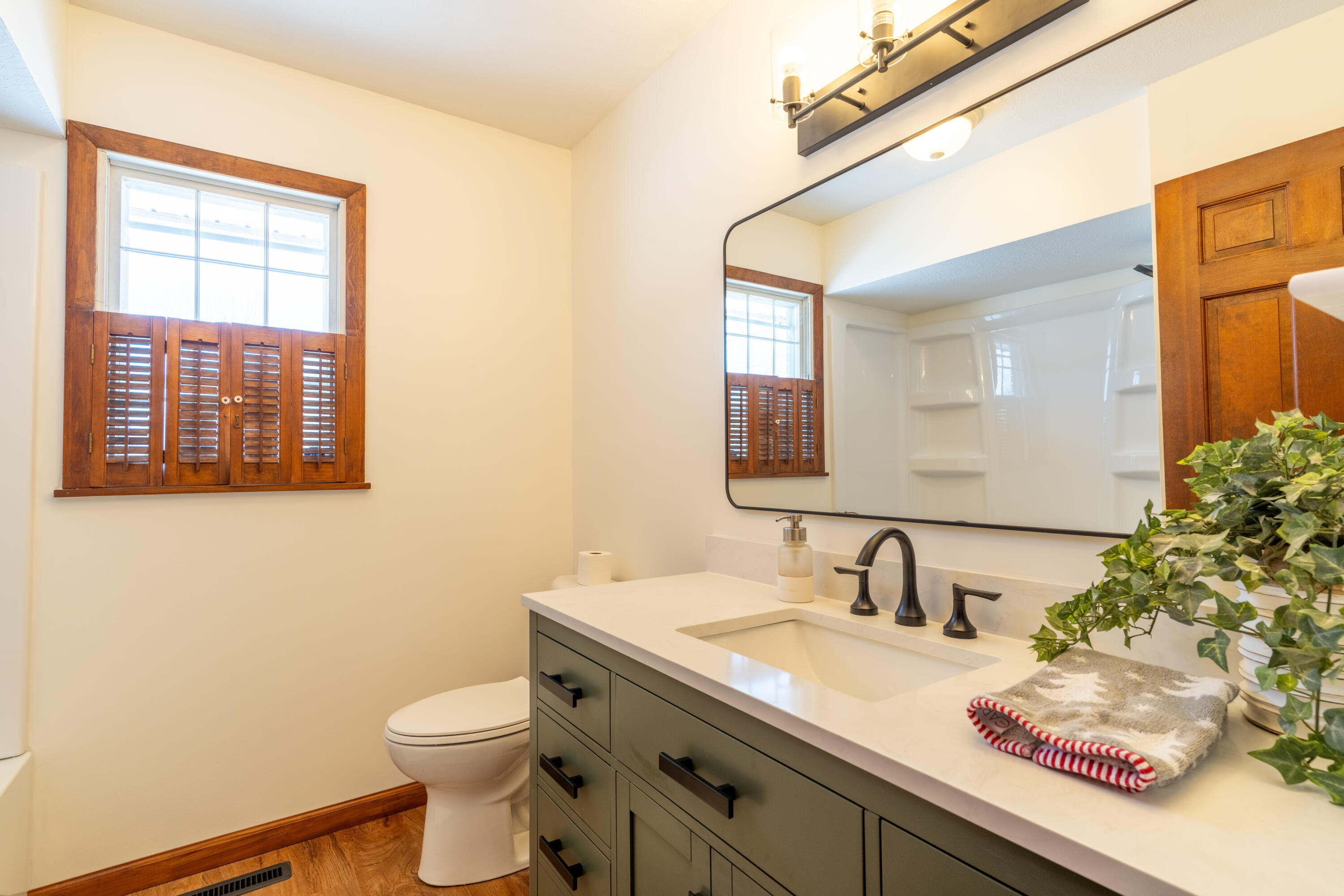 1301 Gearhart, Sidney, Ohio 45365