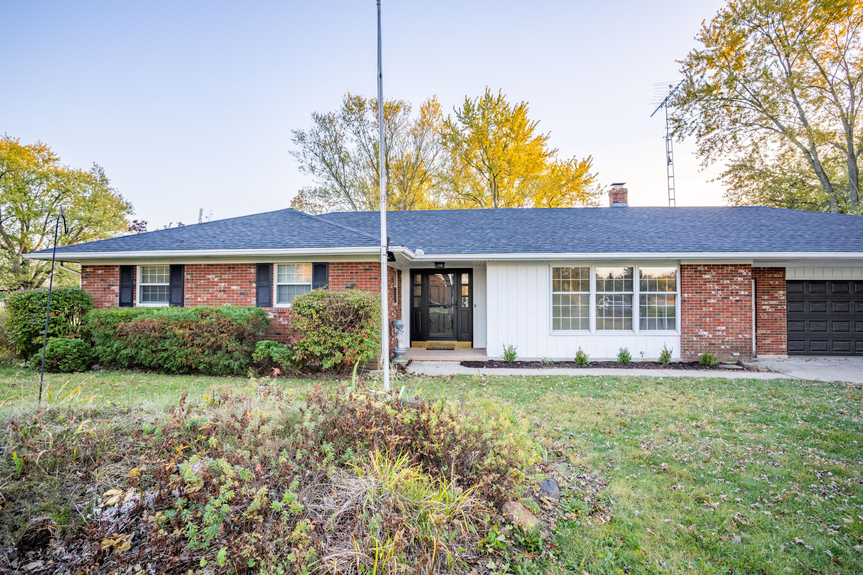 1301 Gearhart, Sidney, Ohio 45365