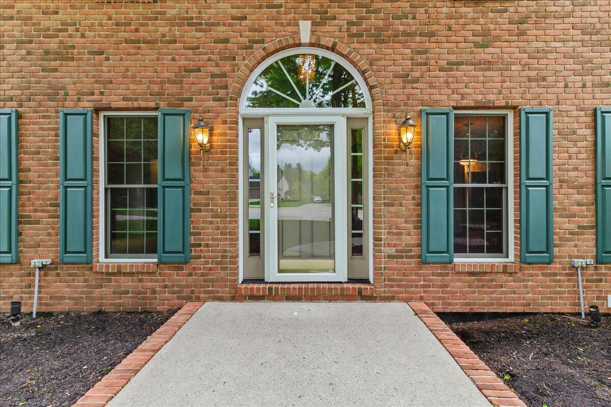 1312 Glenview Circle, Bellefontaine, Ohio 43311