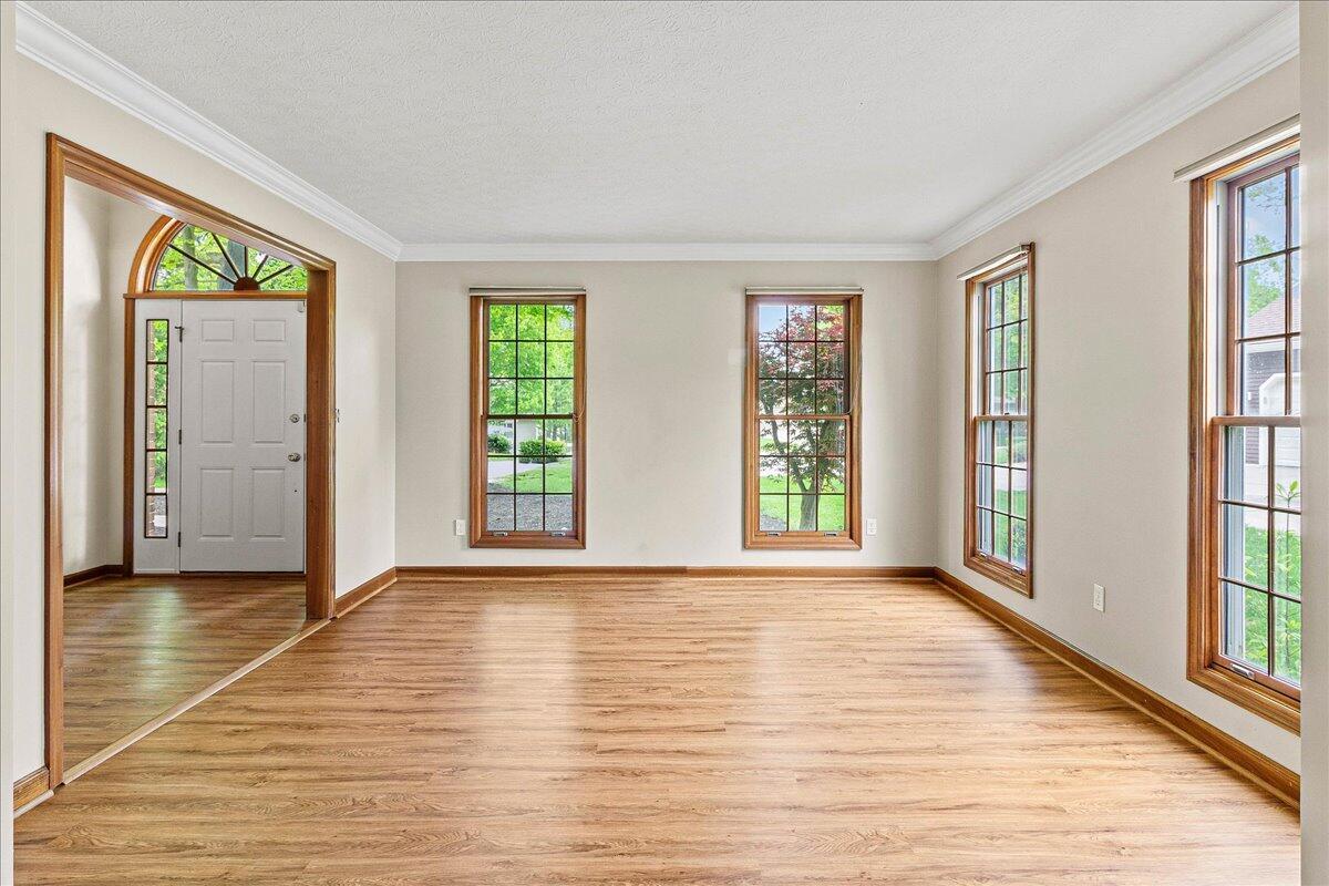 1312 Glenview Circle, Bellefontaine, Ohio 43311