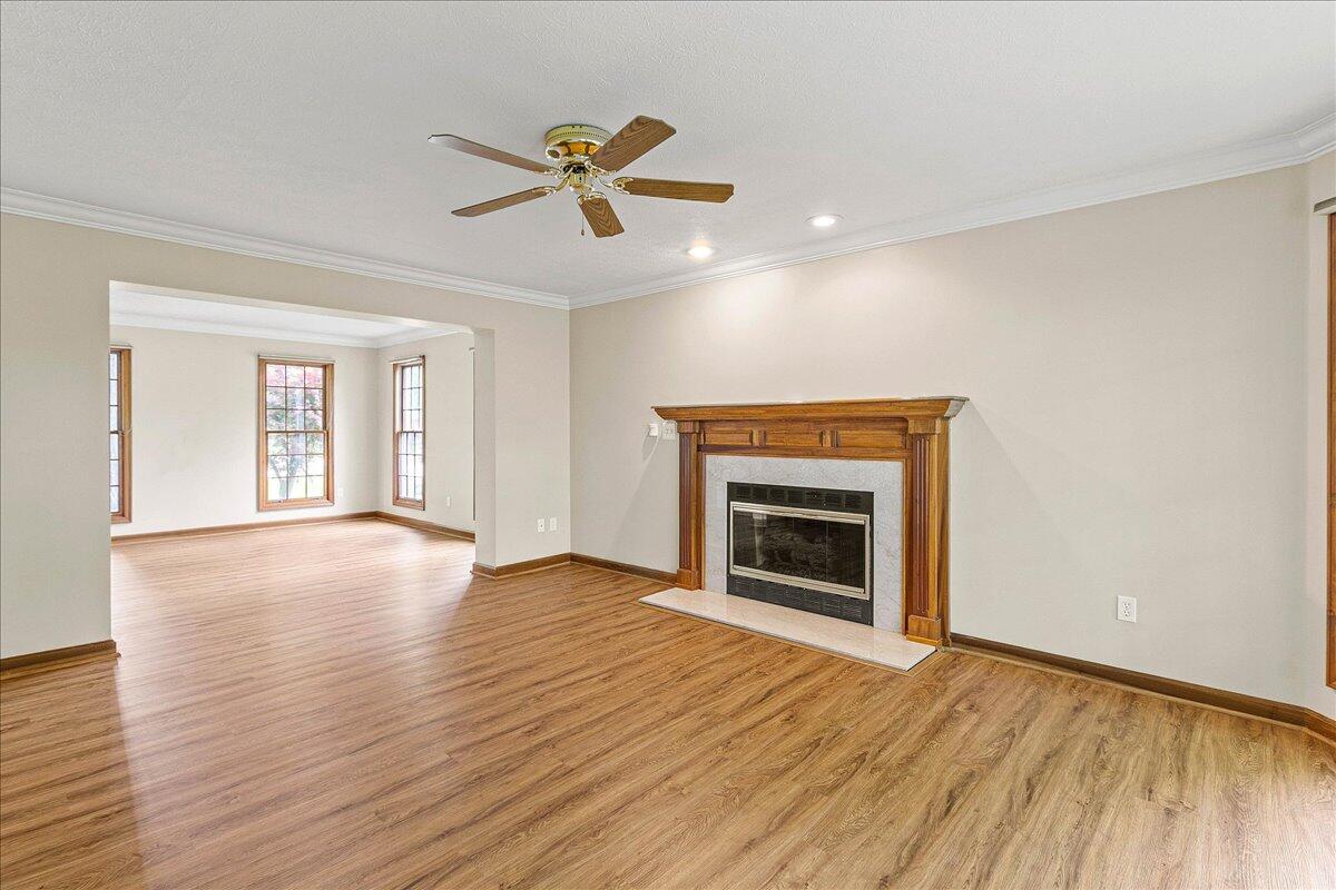 1312 Glenview Circle, Bellefontaine, Ohio 43311