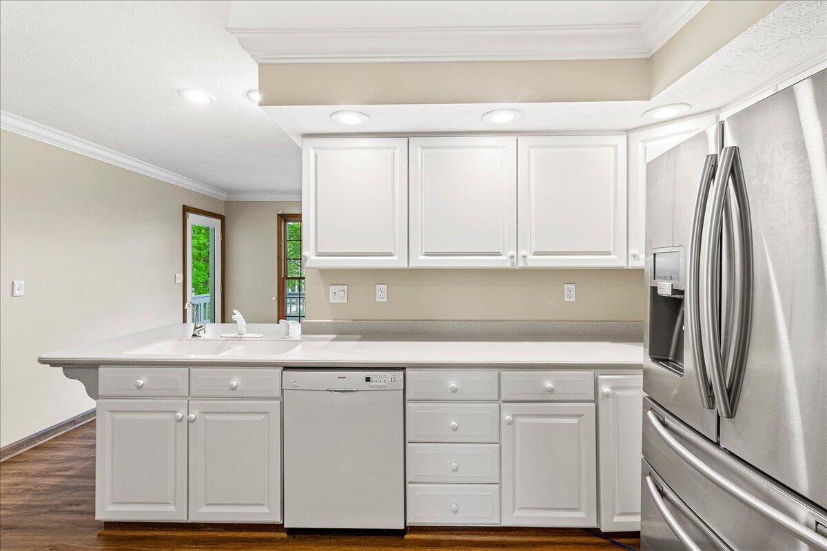 1312 Glenview Circle, Bellefontaine, Ohio 43311