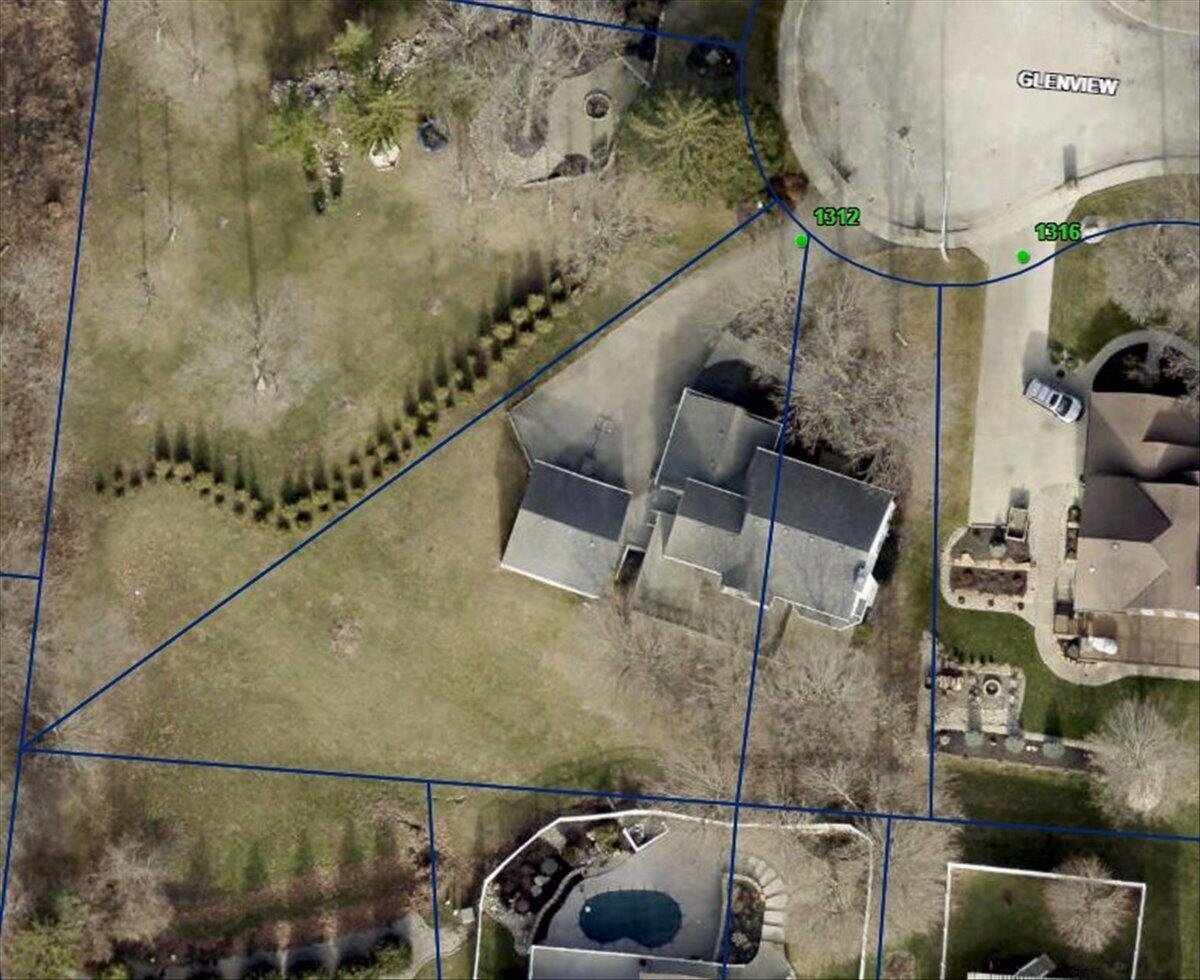 1312 Glenview Circle, Bellefontaine, Ohio 43311