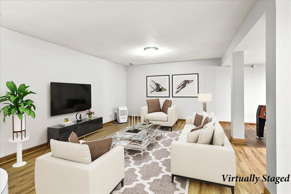 1312 Glenview Circle, Bellefontaine, Ohio 43311