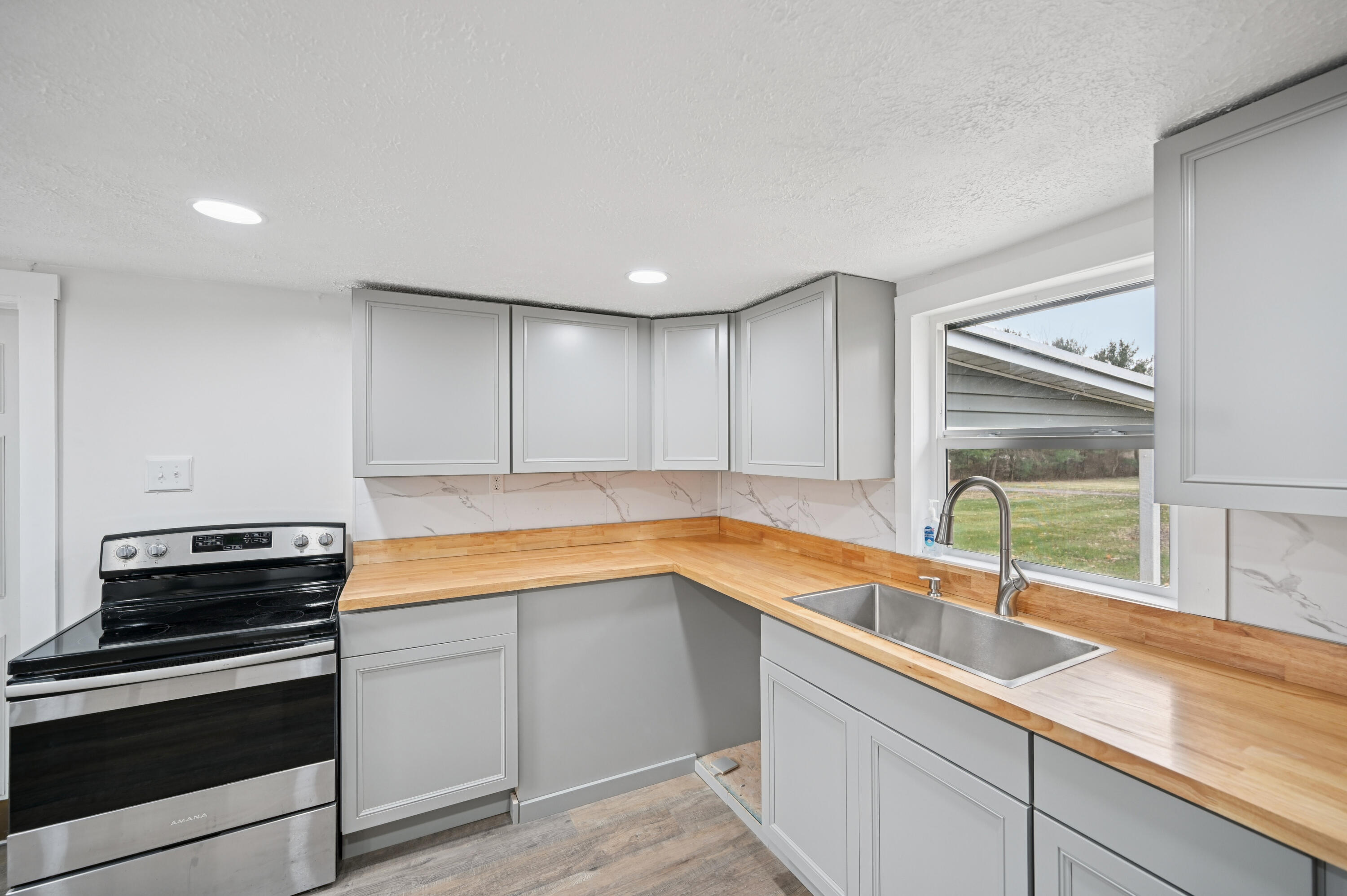 8030 State Route 41, Troy, Ohio 45373