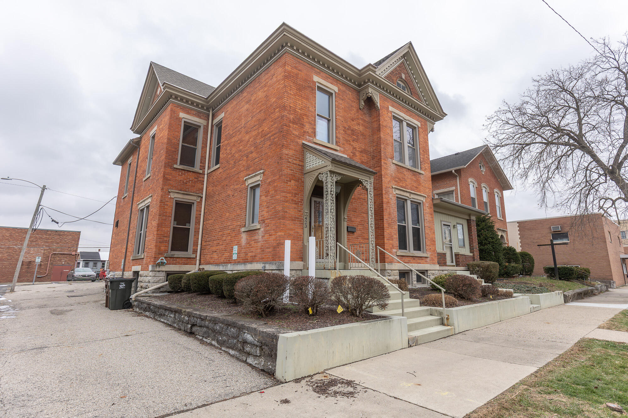 423 Wayne Street, Piqua, Ohio 45356