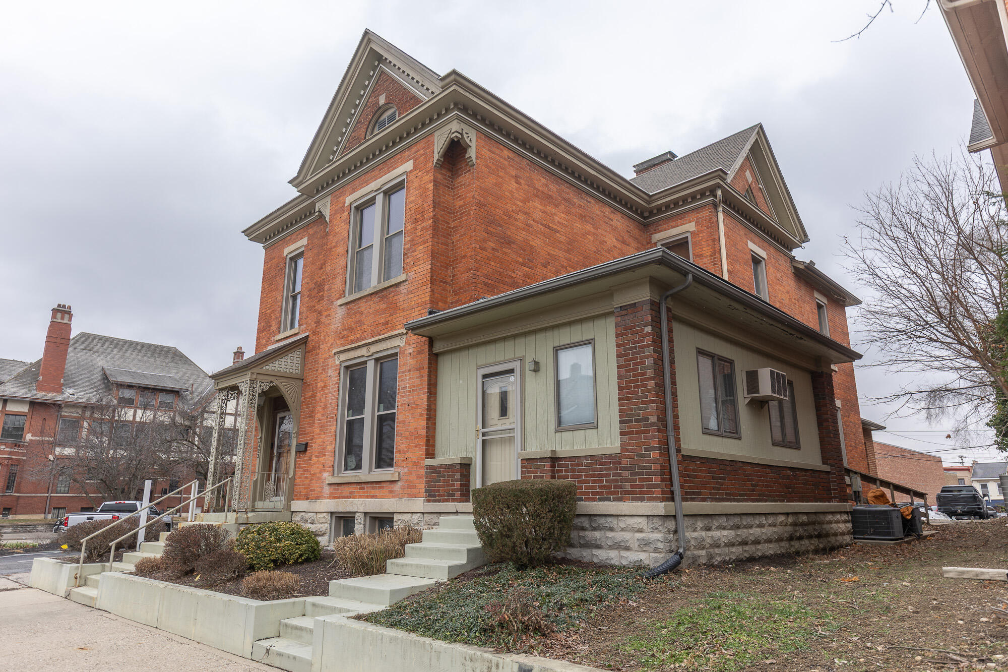 423 Wayne Street, Piqua, Ohio 45356