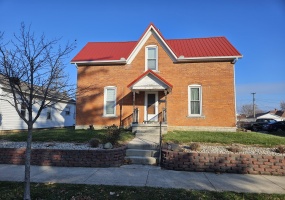 206 Benton Street, Wapakoneta, Ohio 45895, 3 Bedrooms Bedrooms, ,2 BathroomsBathrooms,Residential,For Sale,Benton,1042992