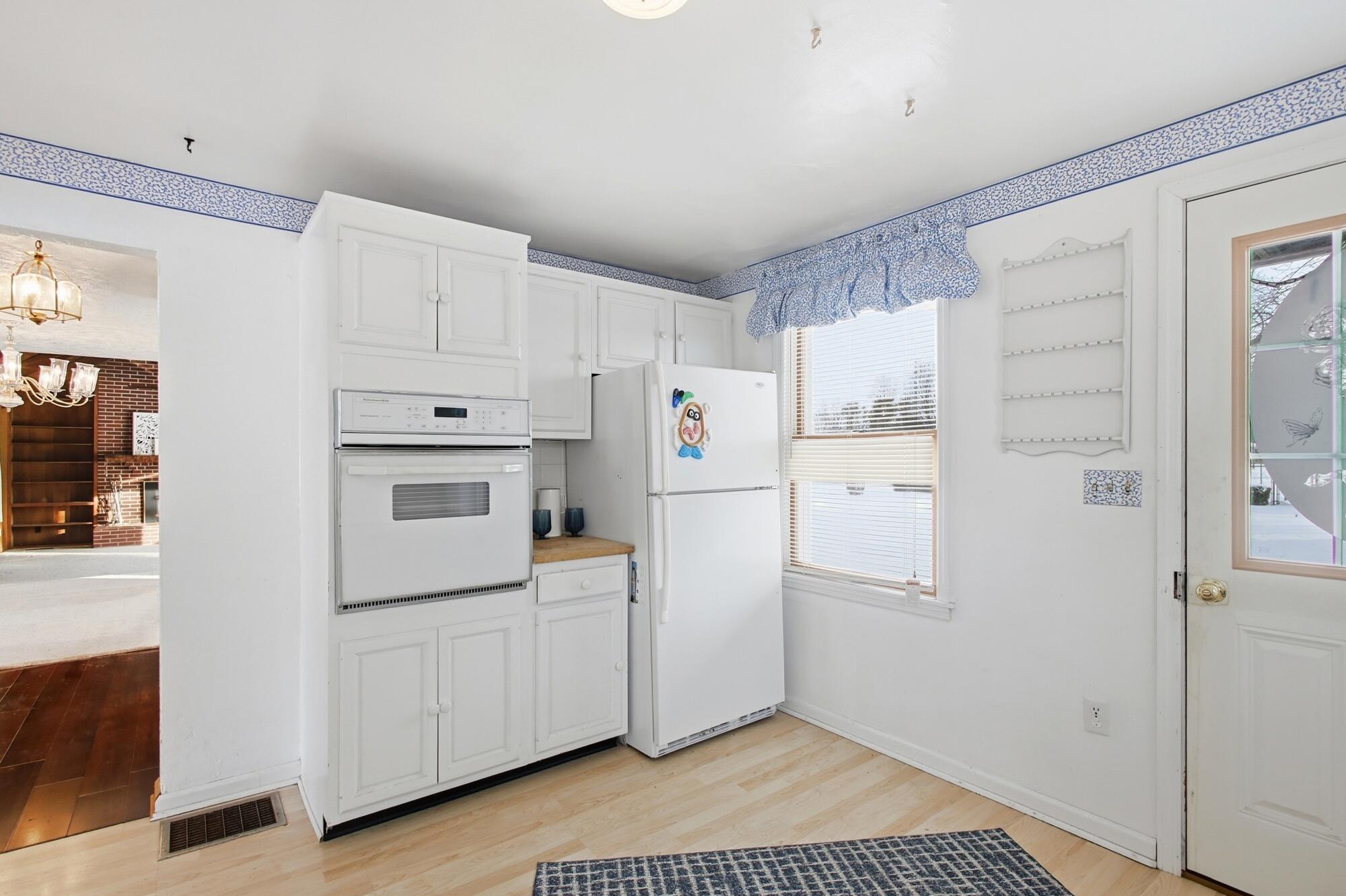 2661 Broadview Drive, Springfield, Ohio 45505