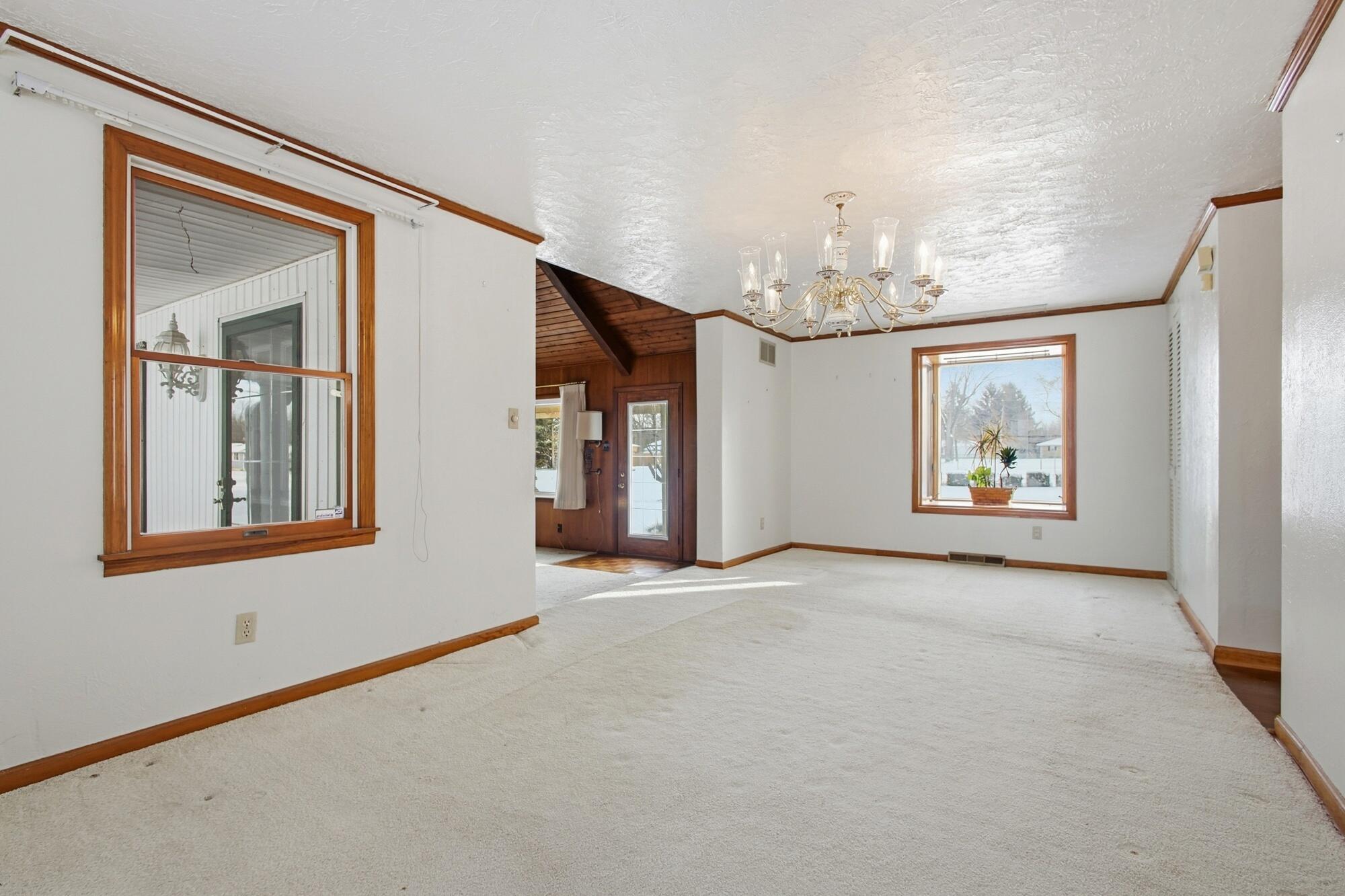 2661 Broadview Drive, Springfield, Ohio 45505