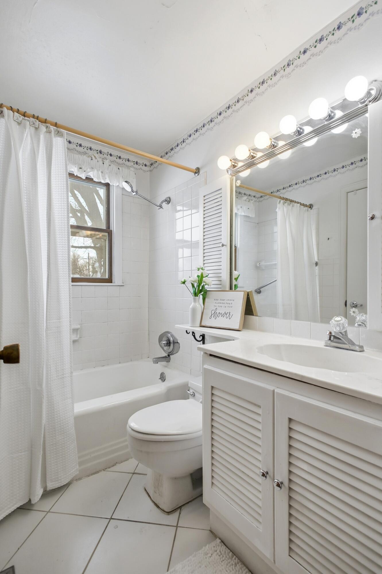 2661 Broadview Drive, Springfield, Ohio 45505