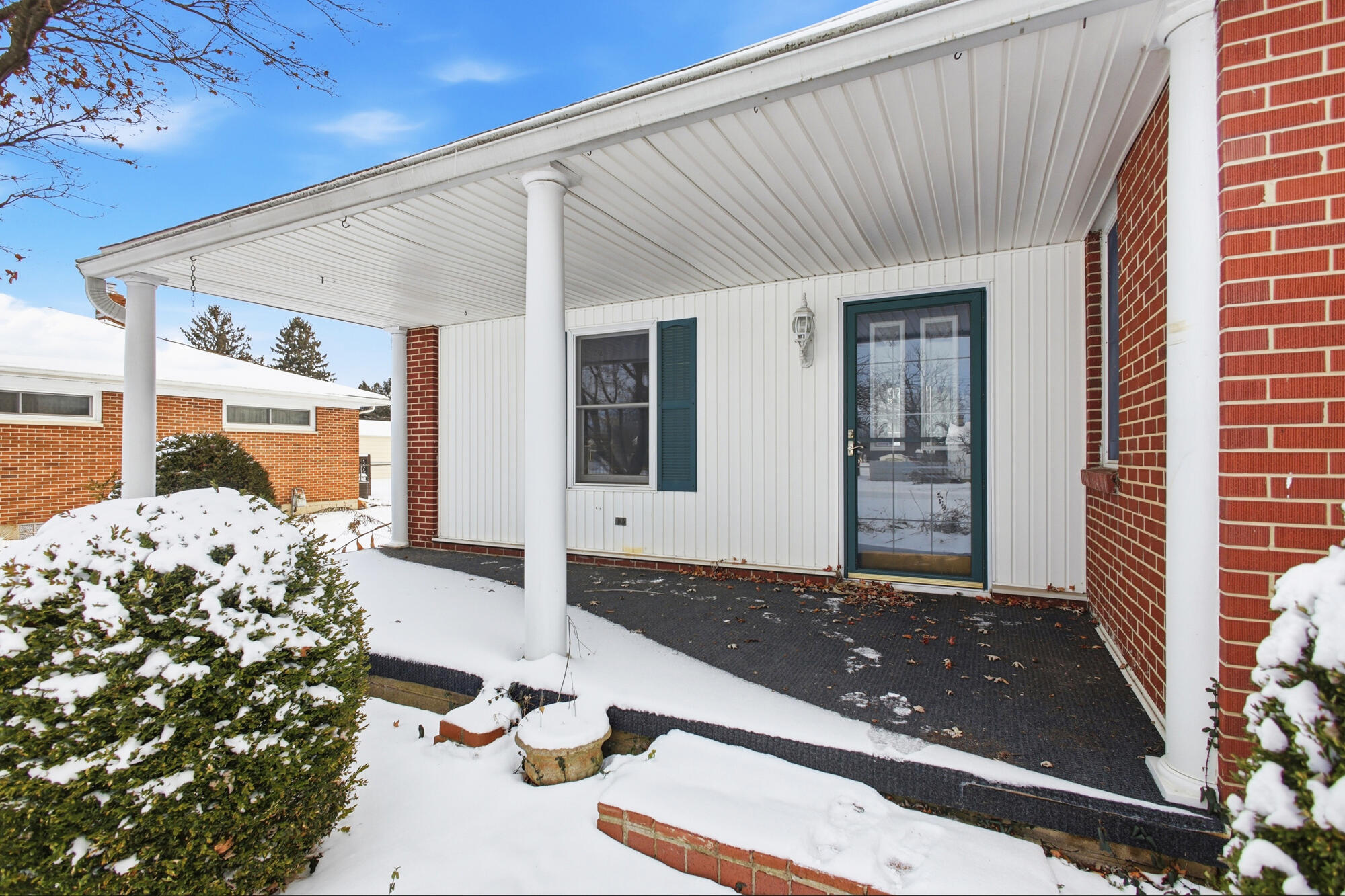 2661 Broadview Drive, Springfield, Ohio 45505